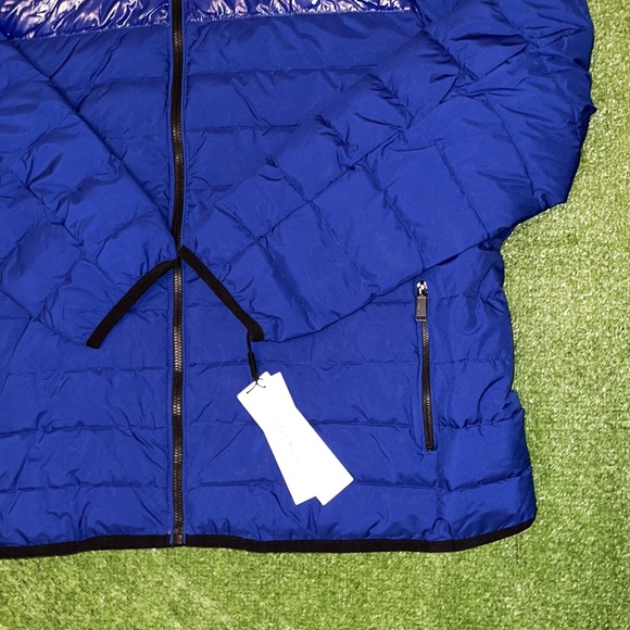 Calvin Klein Men’s Puffer Hooded Jacket🆕 - Picture 5 of 15